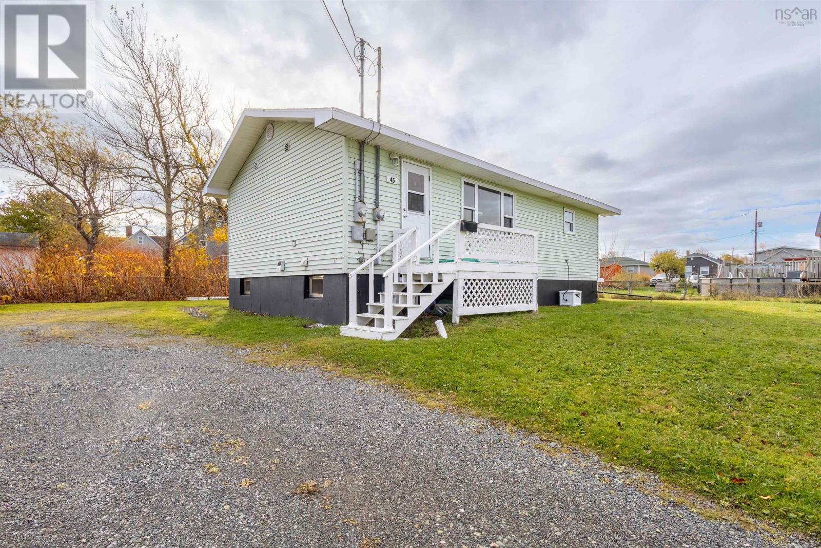 45 Brookside Street, Glace Bay, Nova Scotia  B1A 1K2 - Photo 10 - 202527661