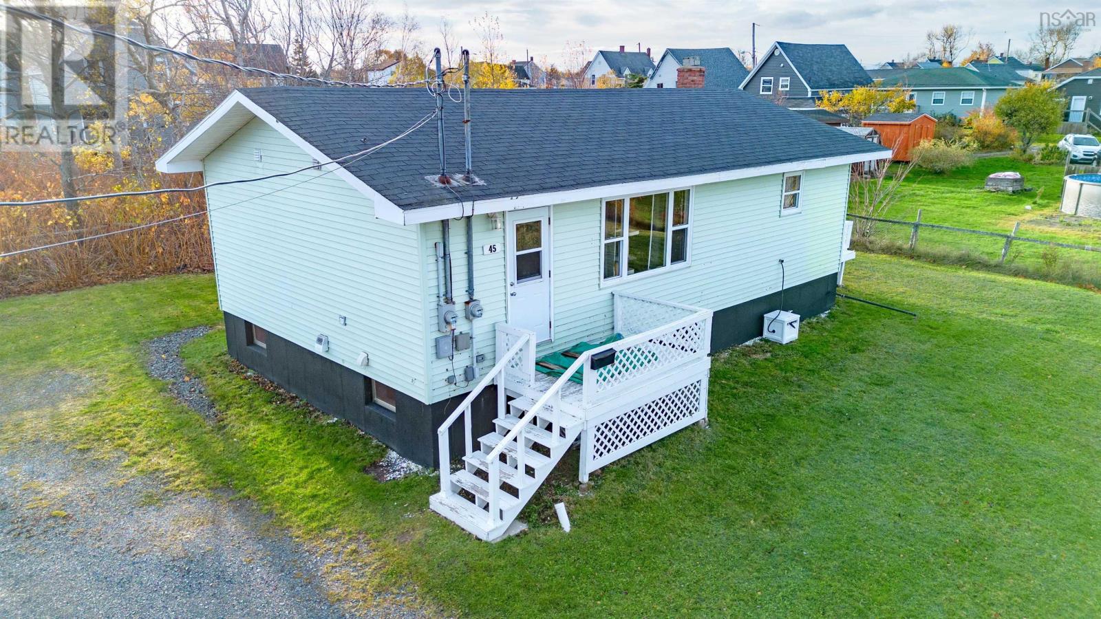 45 Brookside Street, Glace Bay, Nova Scotia  B1A 1K2 - Photo 2 - 202527664