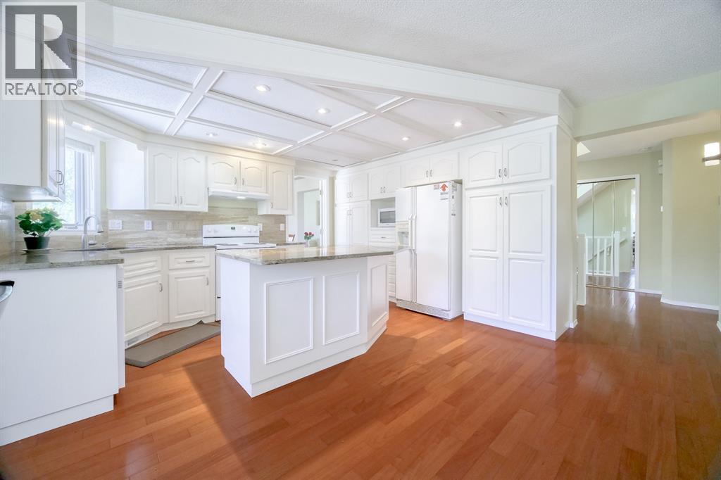 47 Hampshire Grove Nw, Calgary, Alberta  T2W 5Y2 - Photo 10 - A2264514