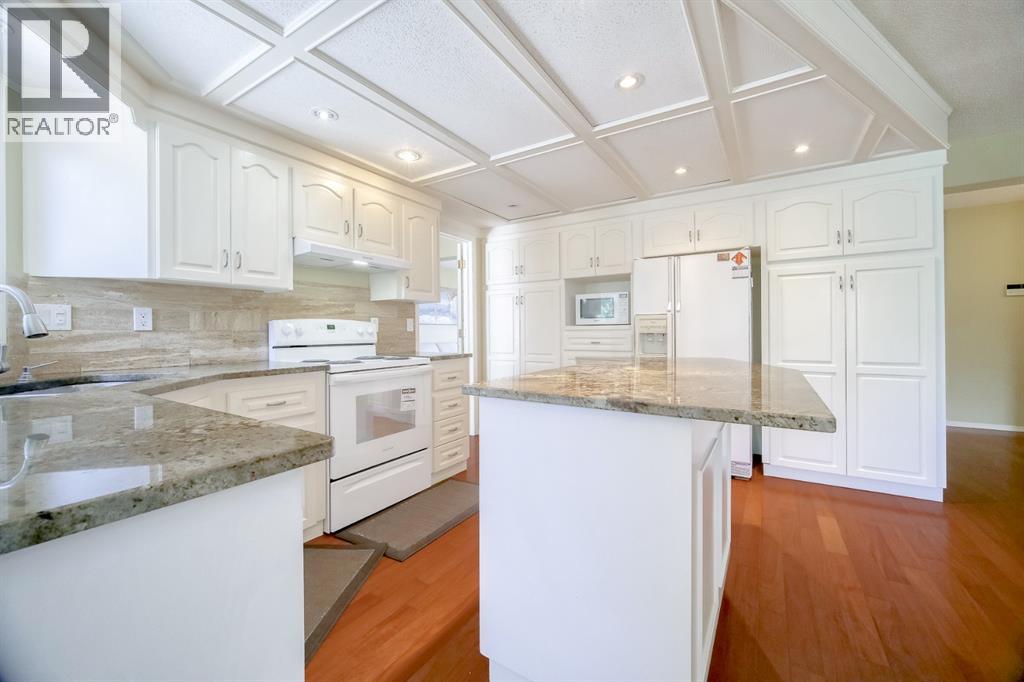 47 Hampshire Grove Nw, Calgary, Alberta  T2W 5Y2 - Photo 9 - A2264514