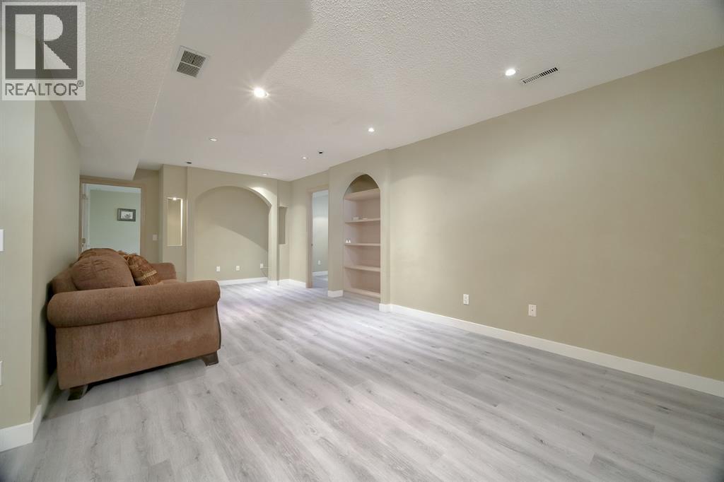 47 Hampshire Grove Nw, Calgary, Alberta  T2W 5Y2 - Photo 33 - A2264514