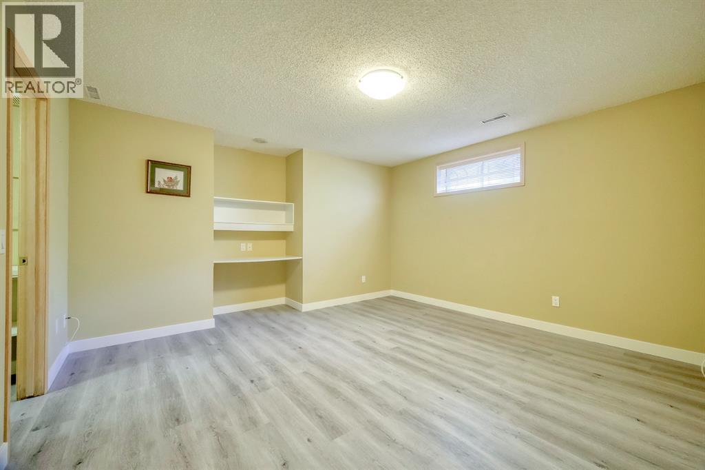 47 Hampshire Grove Nw, Calgary, Alberta  T2W 5Y2 - Photo 37 - A2264514