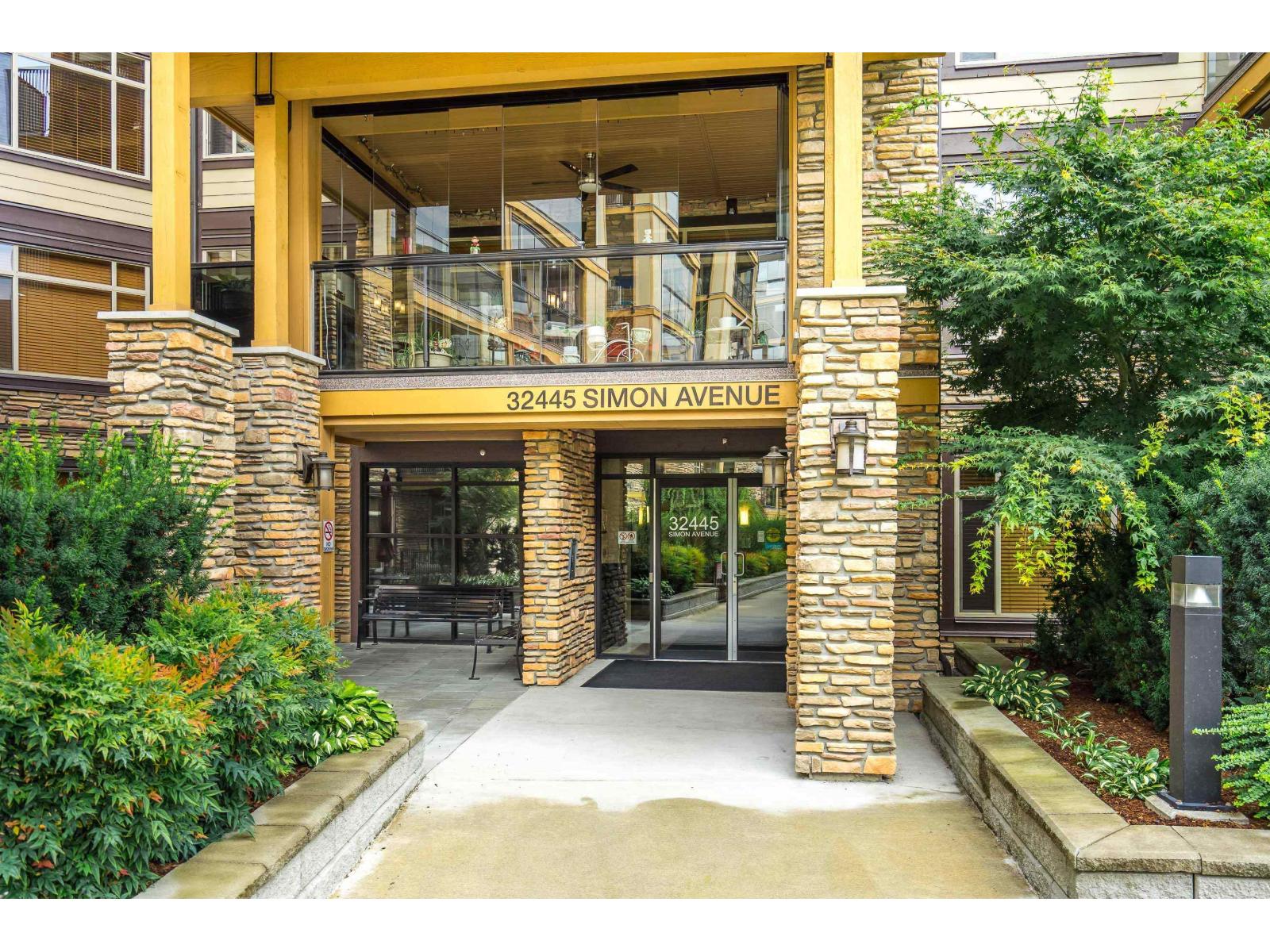 202 32445 Simon Avenue, Abbotsford, British Columbia  V2T 0G7 - Photo 5 - R3065693