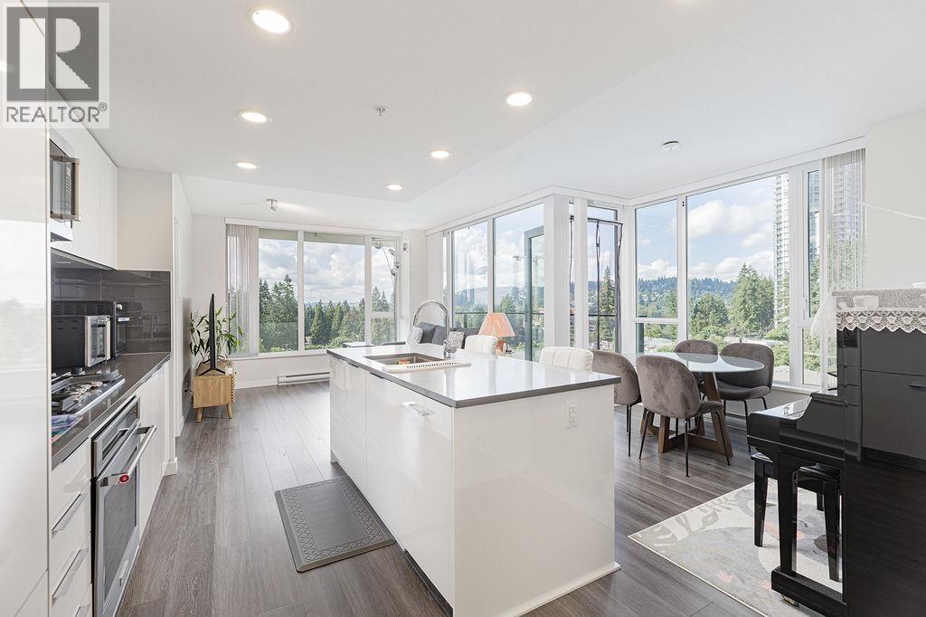 803 3100 Windsor Gate, Coquitlam, British Columbia V3B 0P3 - Photo 9 - R3055588