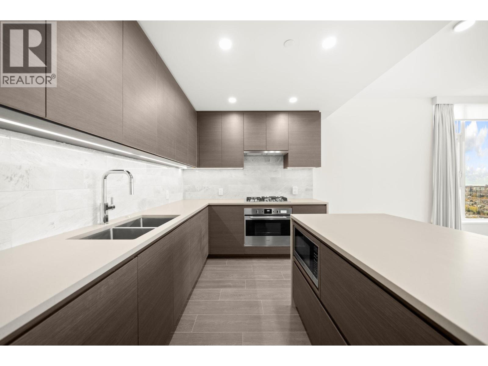 5907 2108 Gilmore Avenue, Burnaby, British Columbia  V5C 0N8 - Photo 8 - R3066069