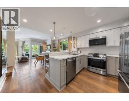 361 5790 EAST BOULEVARD