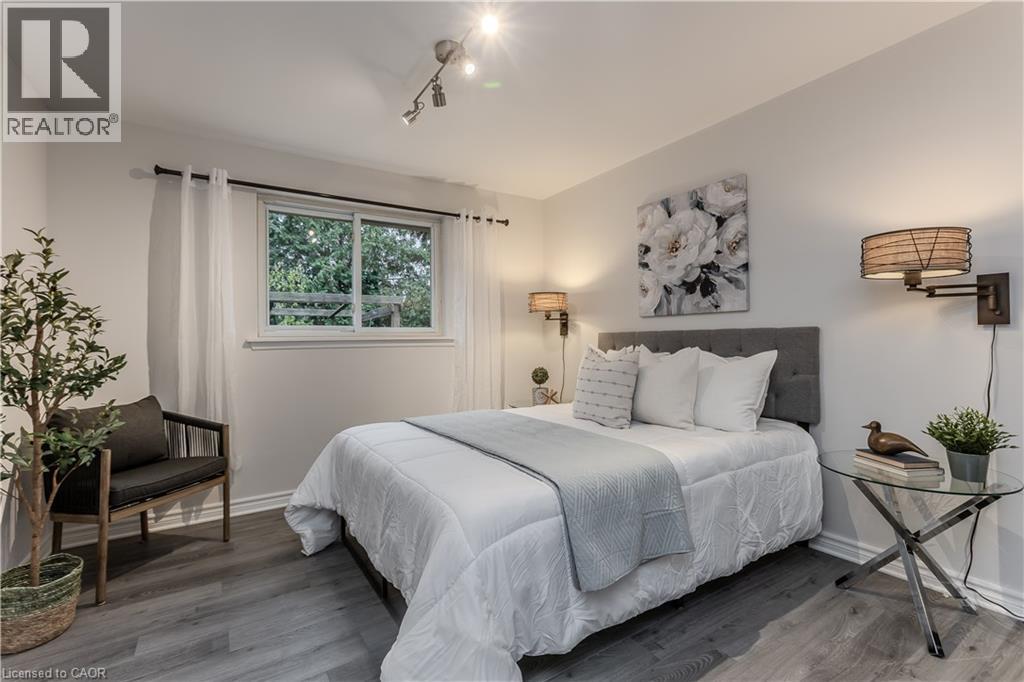 260 Foxbar Road, Burlington, Ontario  L7L 3A3 - Photo 16 - 40786908