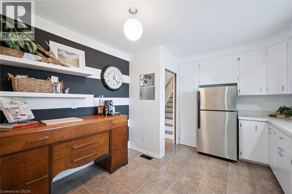 321 Dixon Street, Kitchener, Ontario  N2G 3G1 - Photo 9 - 40787032