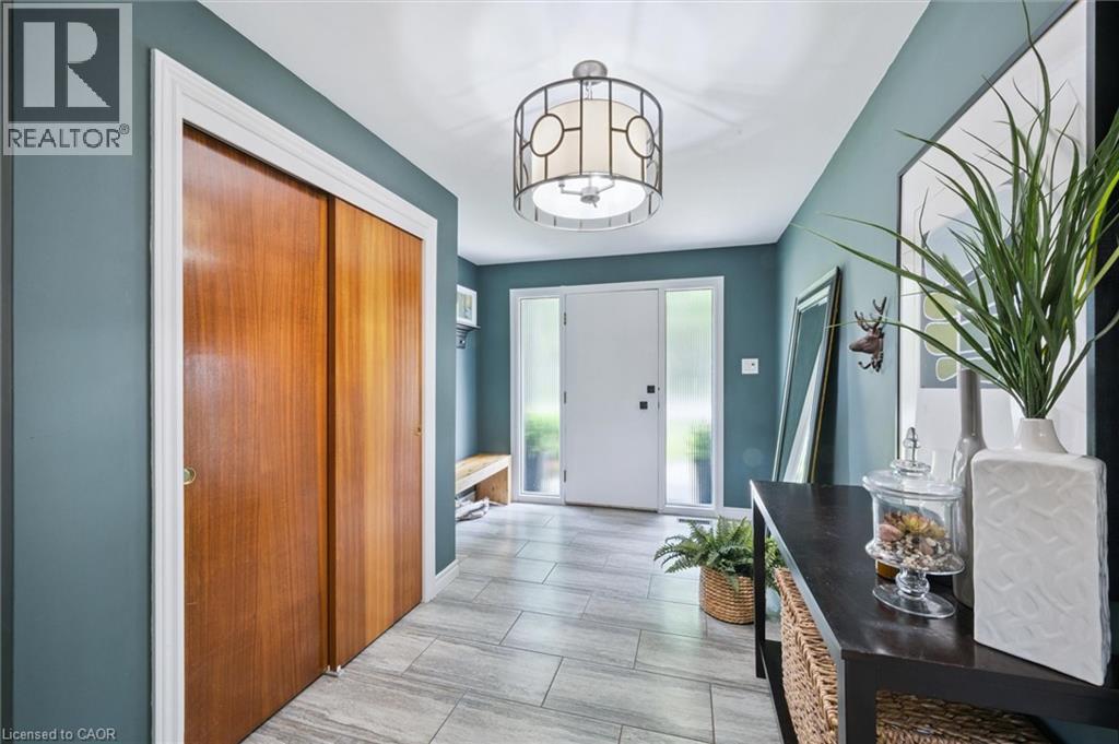 321 Dixon Street, Kitchener, Ontario  N2G 3G1 - Photo 4 - 40787032