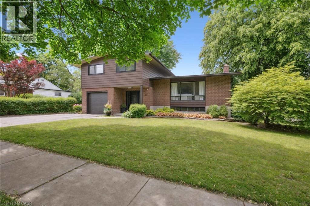 321 Dixon Street, Kitchener, Ontario  N2G 3G1 - Photo 2 - 40787032