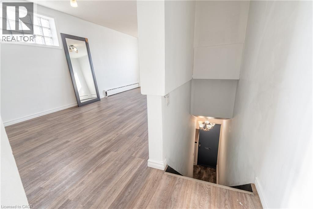 1221-1223 Main Street E, Hamilton, Ontario  L8K 1A5 - Photo 6 - 40787171