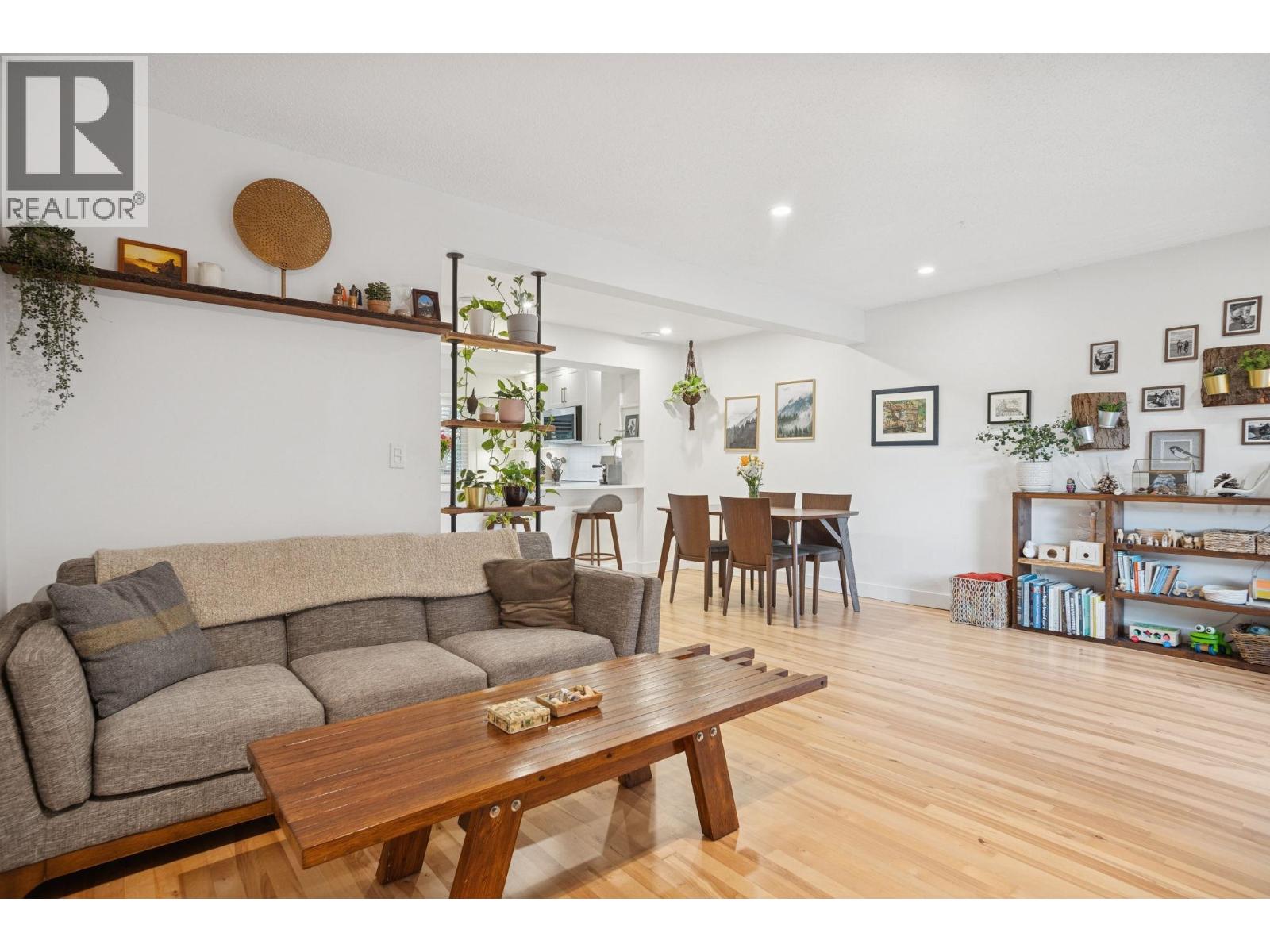 35 1140 Eagleridge Drive, Coquitlam, British Columbia  V3E 1C2 - Photo 8 - R3066159