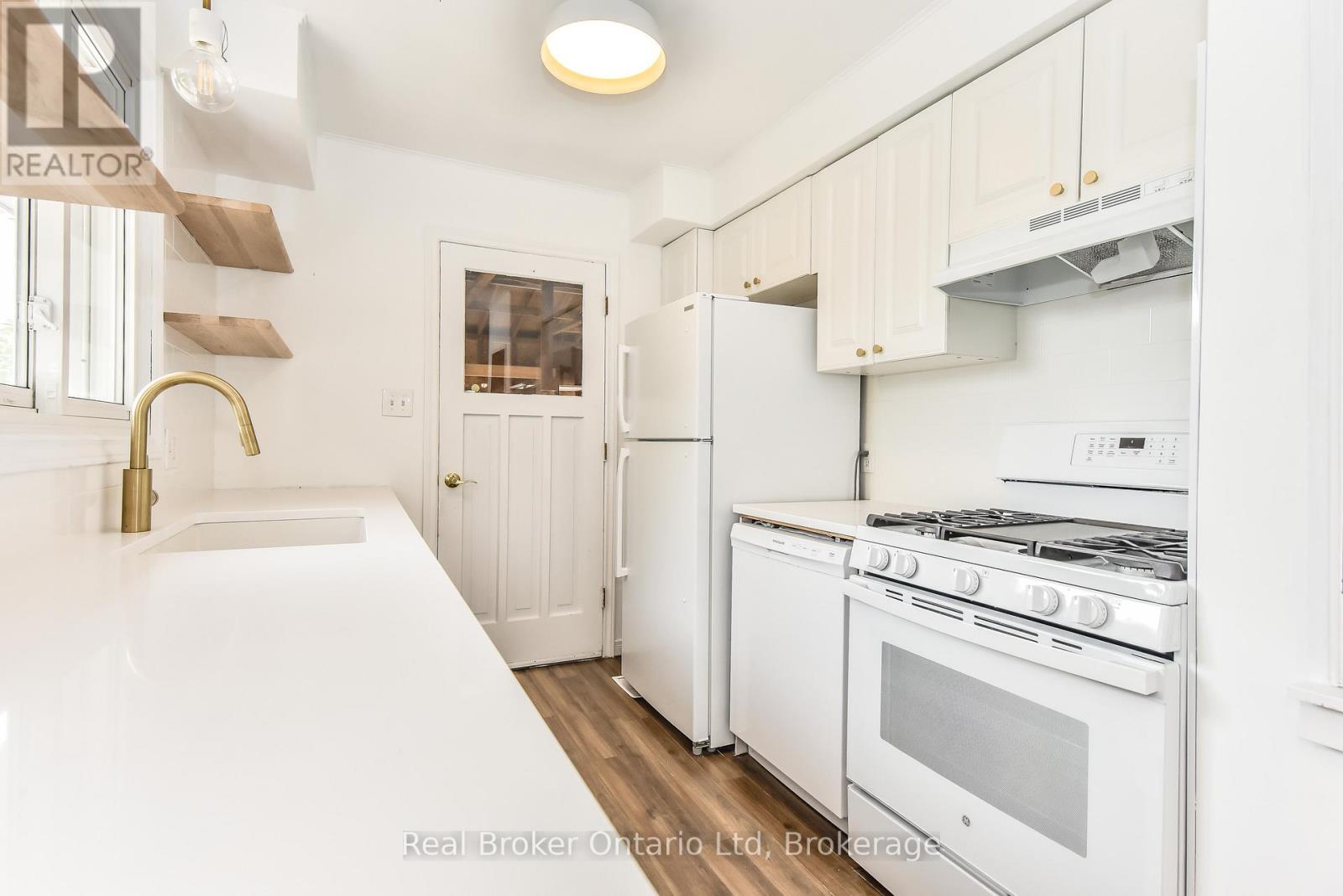 373 Hillcrest Road, Cambridge, Ontario  N3H 1B4 - Photo 10 - X12315820