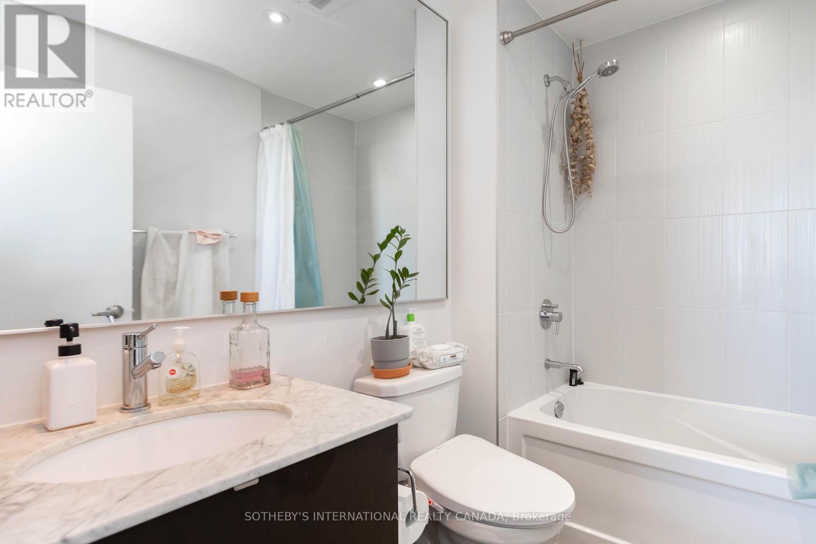 2802 - 170 Fort York Boulevard, Toronto, Ontario  M5V 0E6 - Photo 17 - C12530004