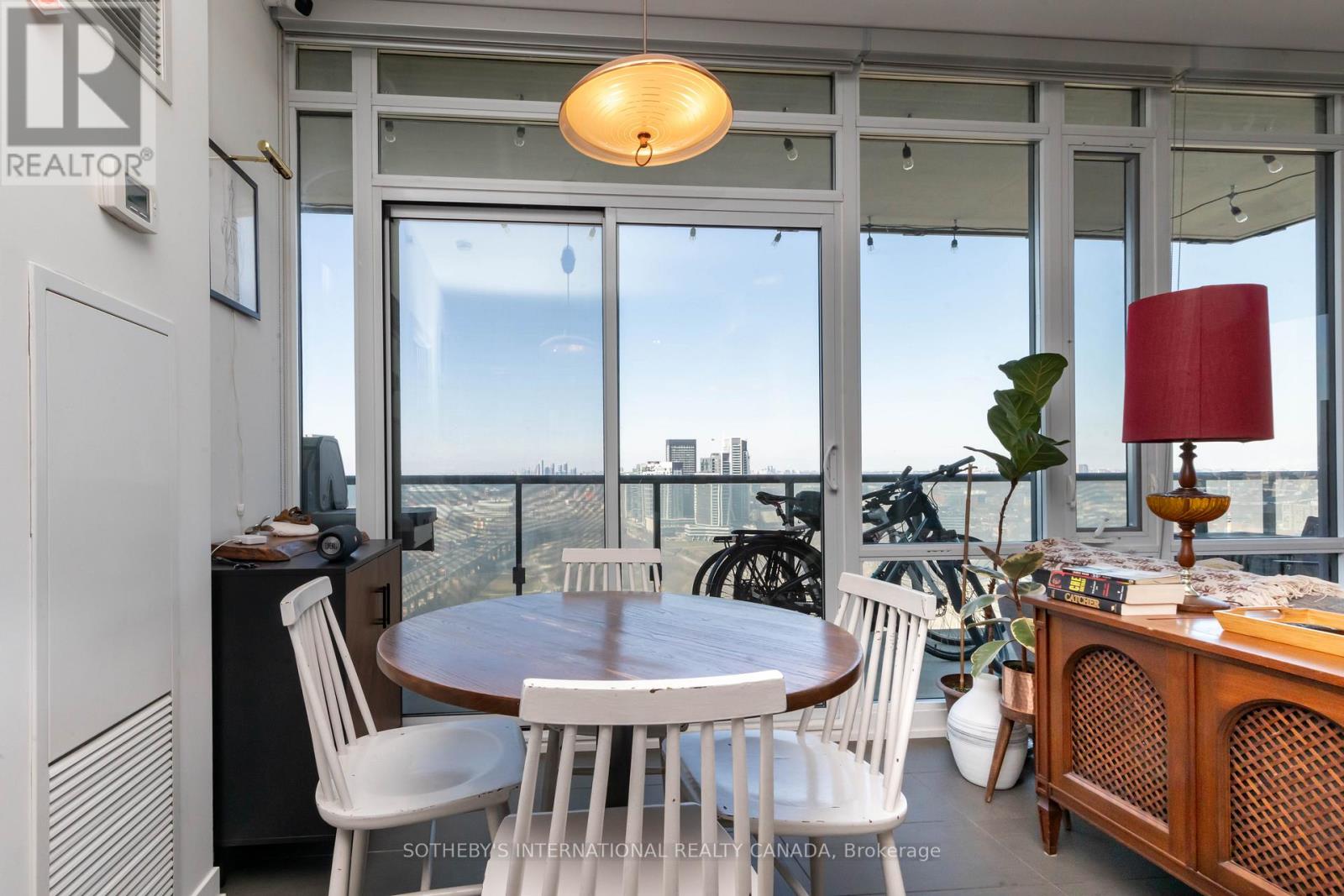 2802 - 170 Fort York Boulevard, Toronto, Ontario  M5V 0E6 - Photo 3 - C12530004