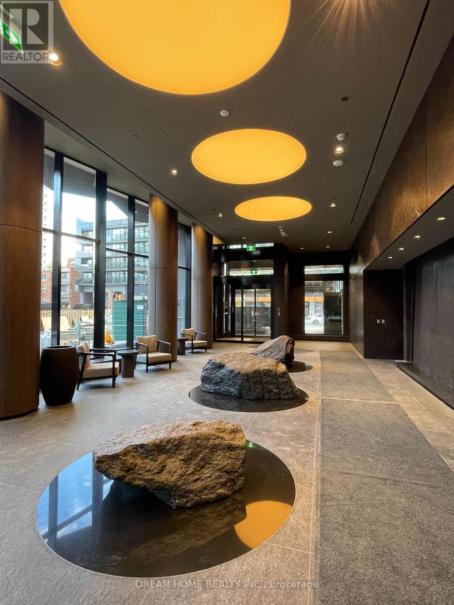 1602 - 120 Broadway Avenue, Toronto, Ontario  M4P 0E9 - Photo 17 - C12530054