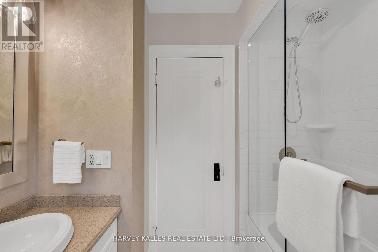 251 Wanless Avenue, Toronto, Ontario  M4N 1W5 - Photo 22 - C12530070