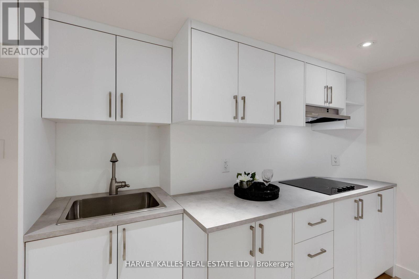 251 Wanless Avenue, Toronto, Ontario  M4N 1W5 - Photo 30 - C12530070