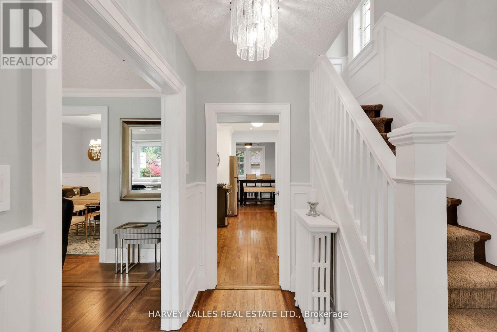 251 Wanless Avenue, Toronto, Ontario  M4N 1W5 - Photo 5 - C12530070