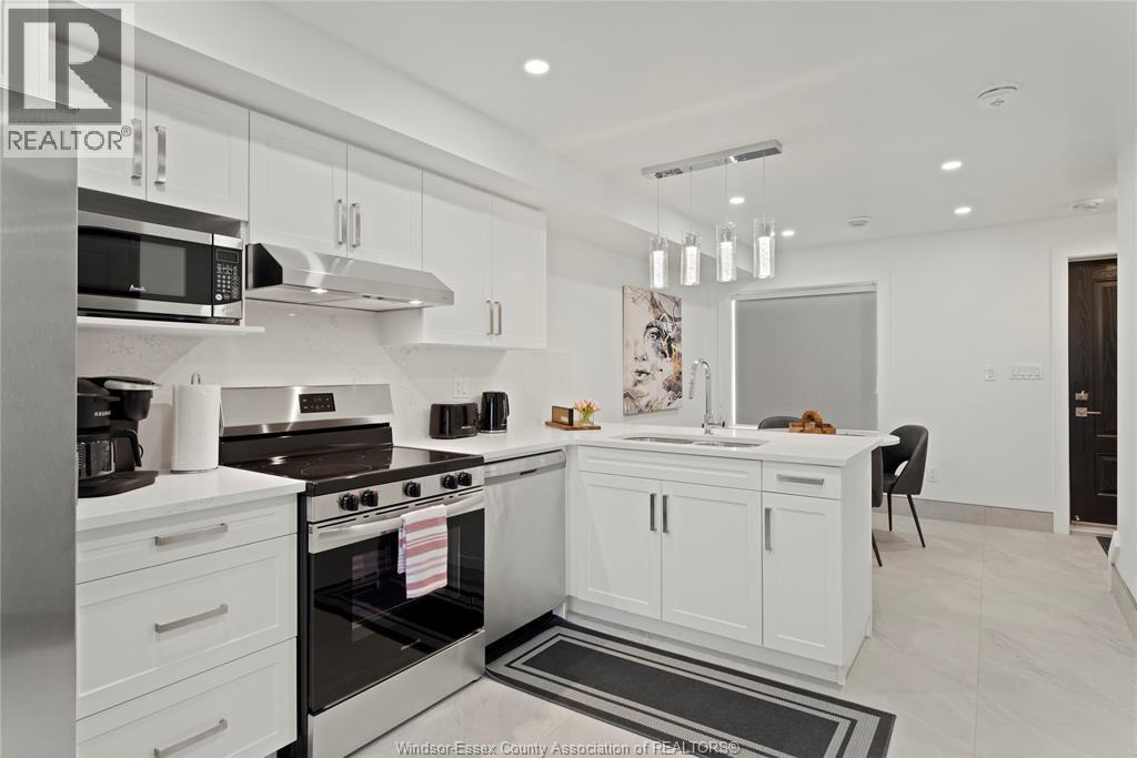 171 Robson Road Unit# 2, Leamington, Ontario  N8H 5R1 - Photo 6 - 25028495