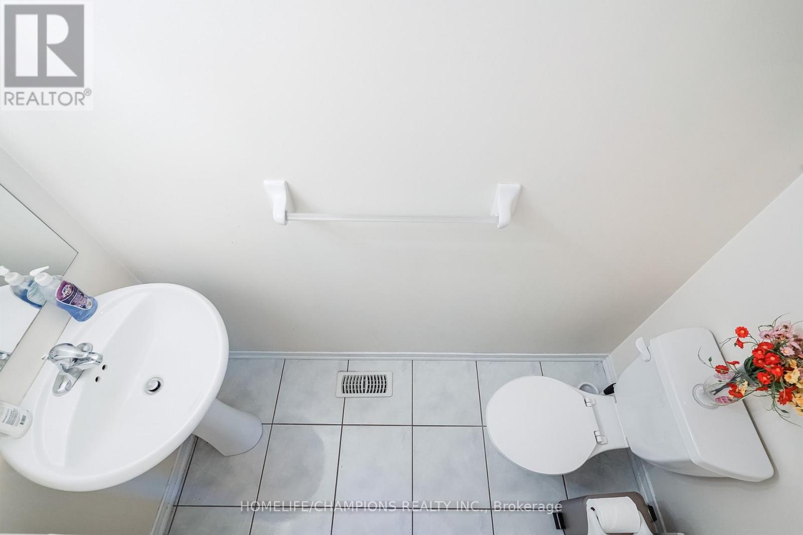 86 Carpendale Crescent E, Ajax, Ontario  L1Z 2B3 - Photo 12 - E12529874