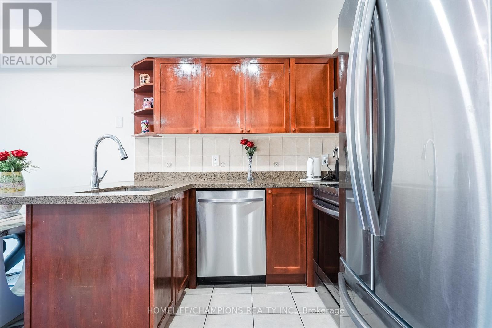 86 Carpendale Crescent E, Ajax, Ontario  L1Z 2B3 - Photo 9 - E12529874