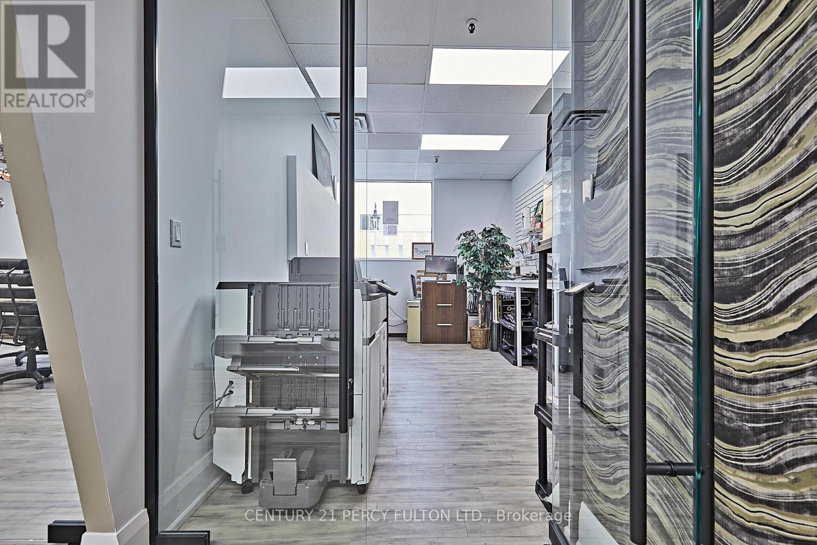 112 - 50 Richmond Street E, Oshawa, Ontario  L1G 7C7 - Photo 25 - E12529884