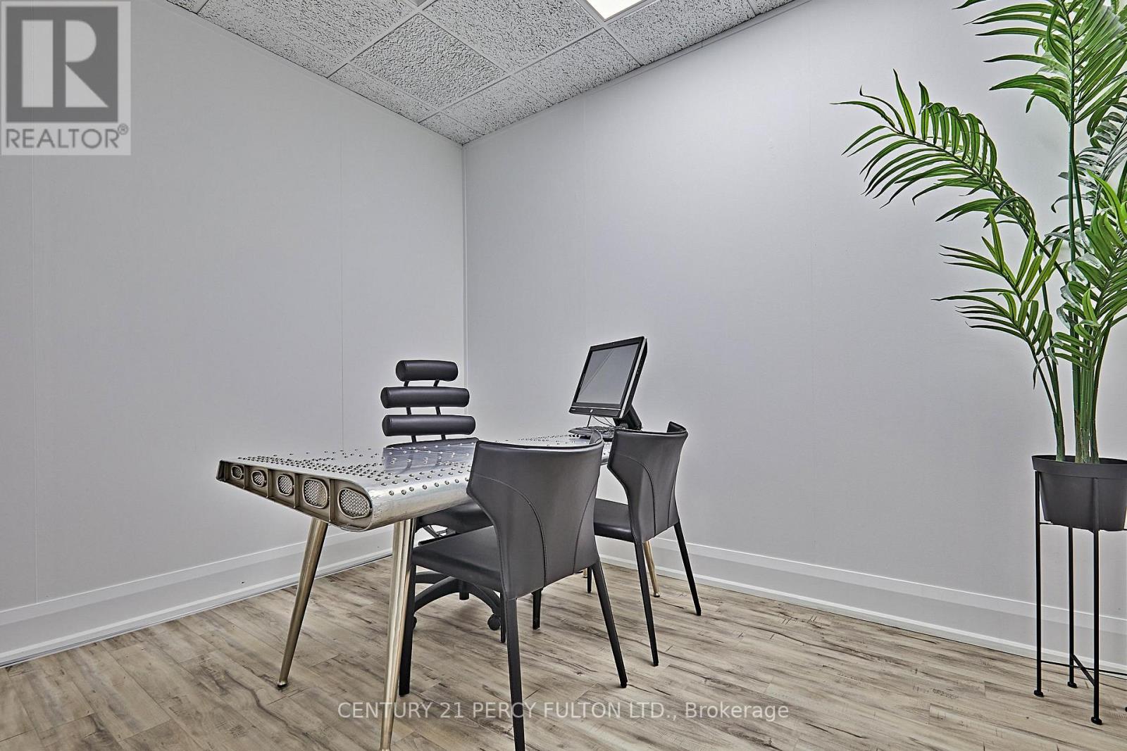 112 - 50 Richmond Street E, Oshawa, Ontario  L1G 7C7 - Photo 38 - E12529884