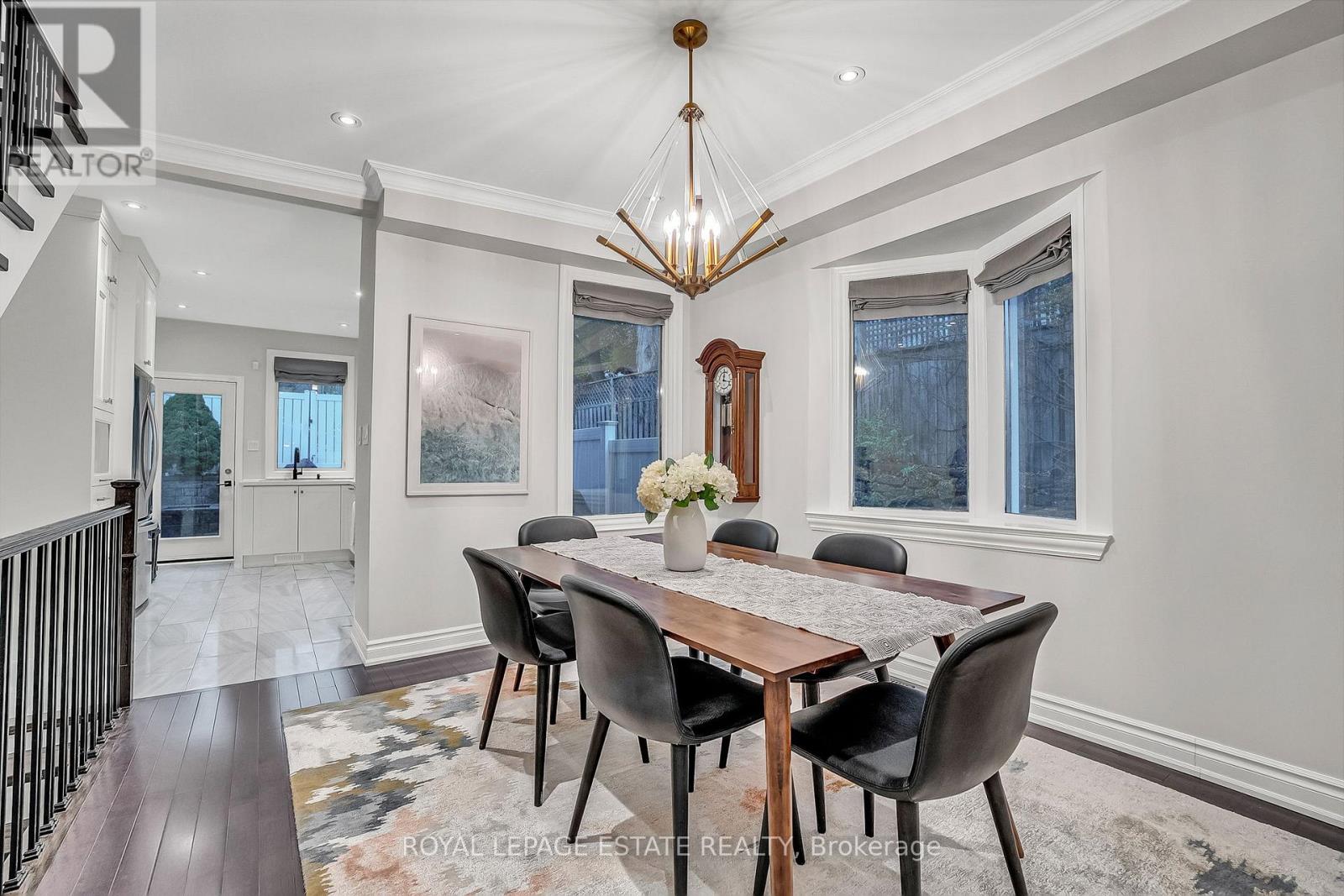 180 Withrow Avenue, Toronto, Ontario  M4K 1E1 - Photo 14 - E12529916