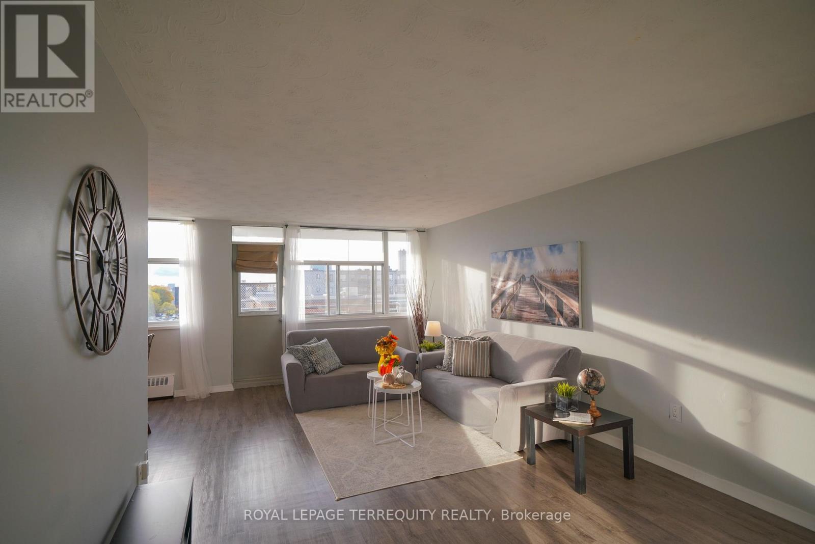 807 - 2245 EGLINTON AVENUE E, Toronto, Ontario