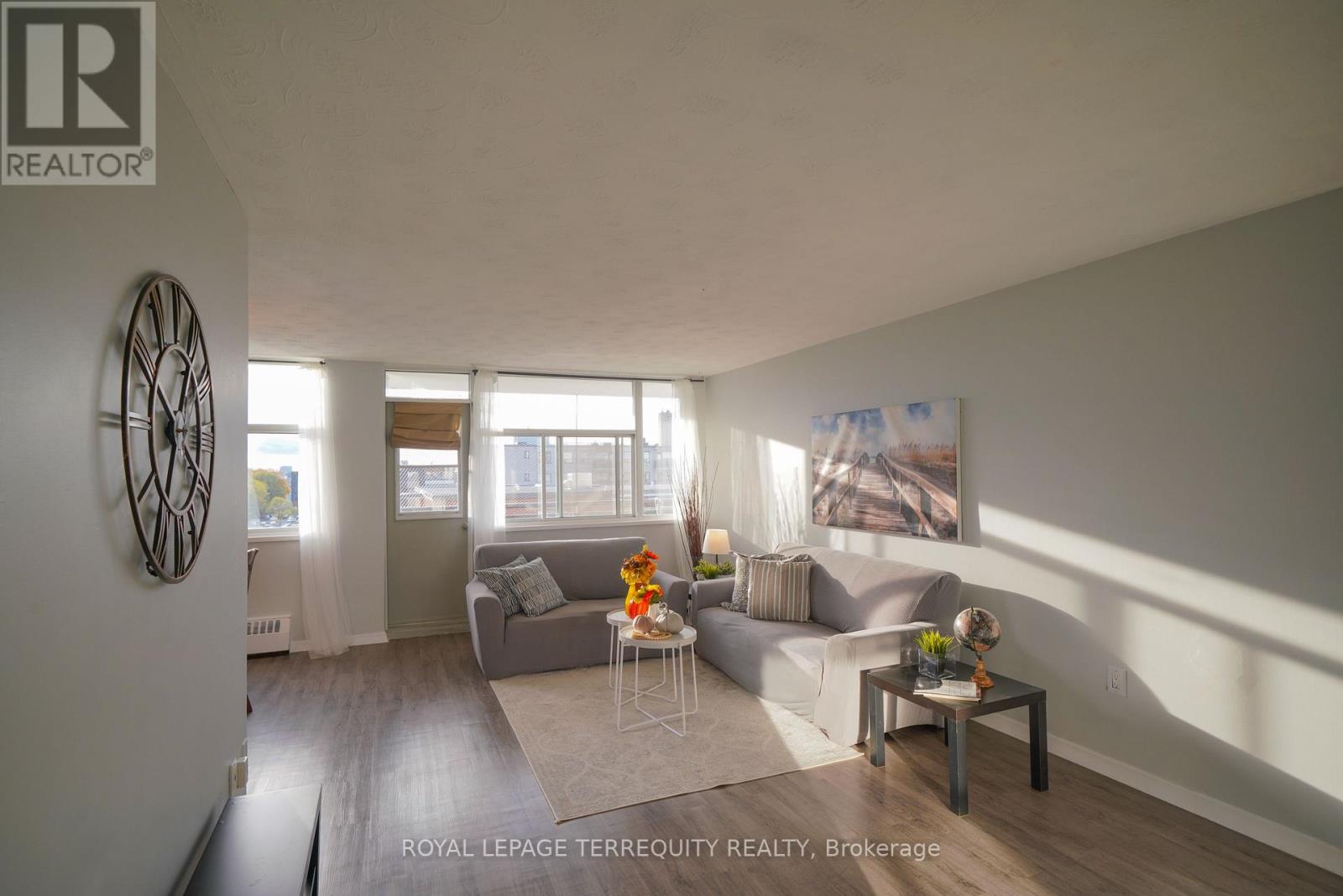 807 - 2245 Eglinton Avenue E, Toronto, Ontario  M1K 2N3 - Photo 2 - E12530012