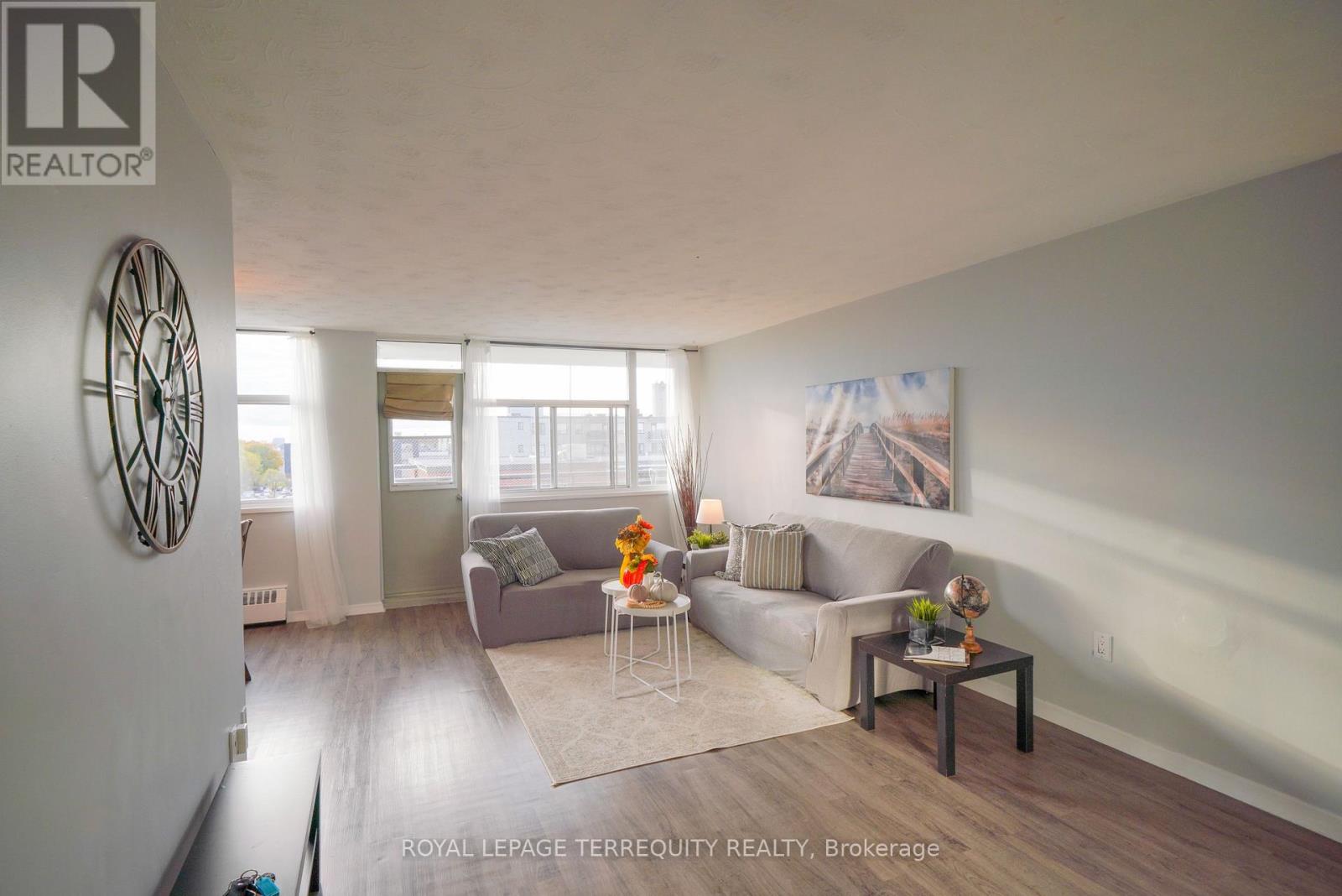 807 - 2245 Eglinton Avenue E, Toronto, Ontario  M1K 2N3 - Photo 5 - E12530012