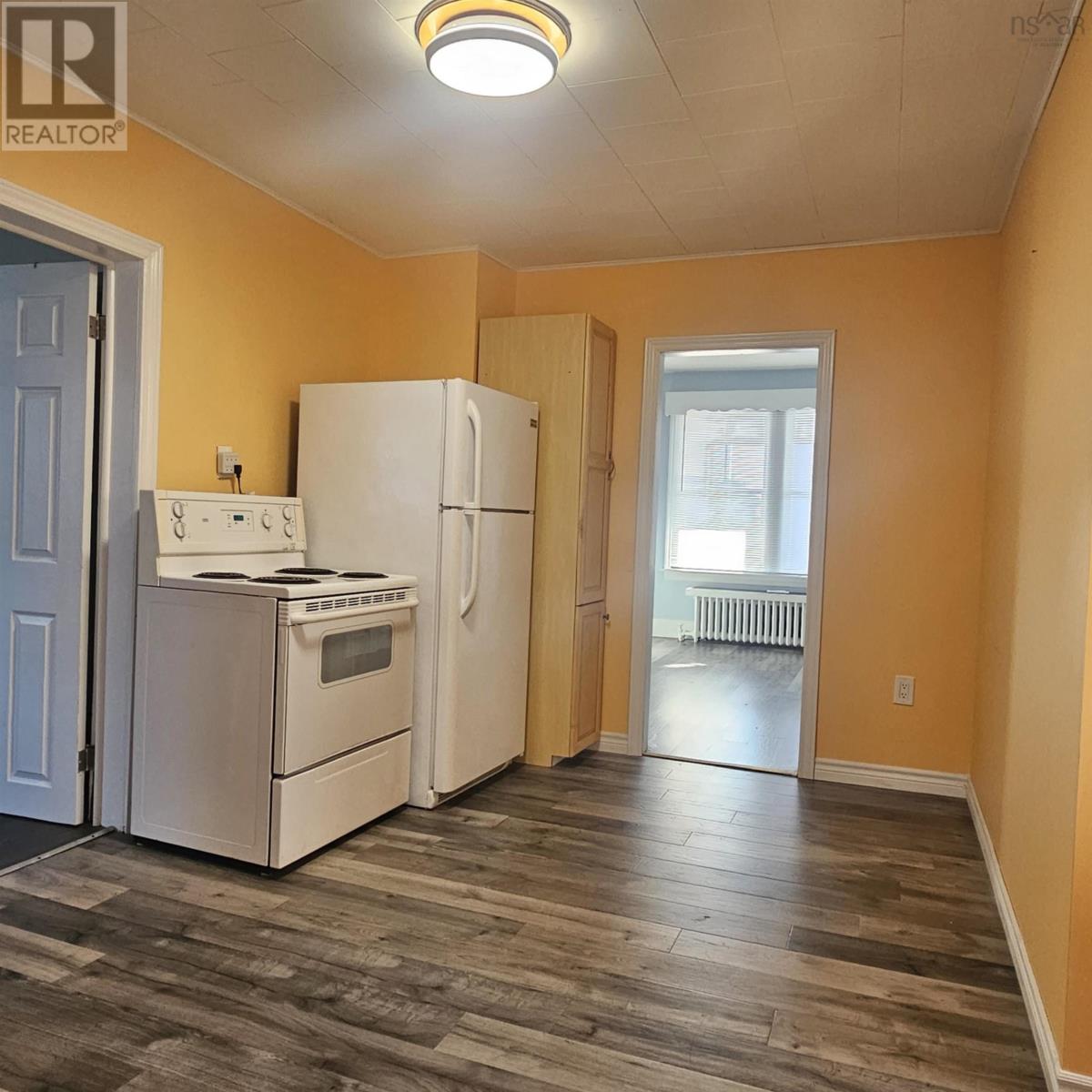 29 Wesley Street, Whitney Pier, Nova Scotia  B1N 2M5 - Photo 4 - 202527665