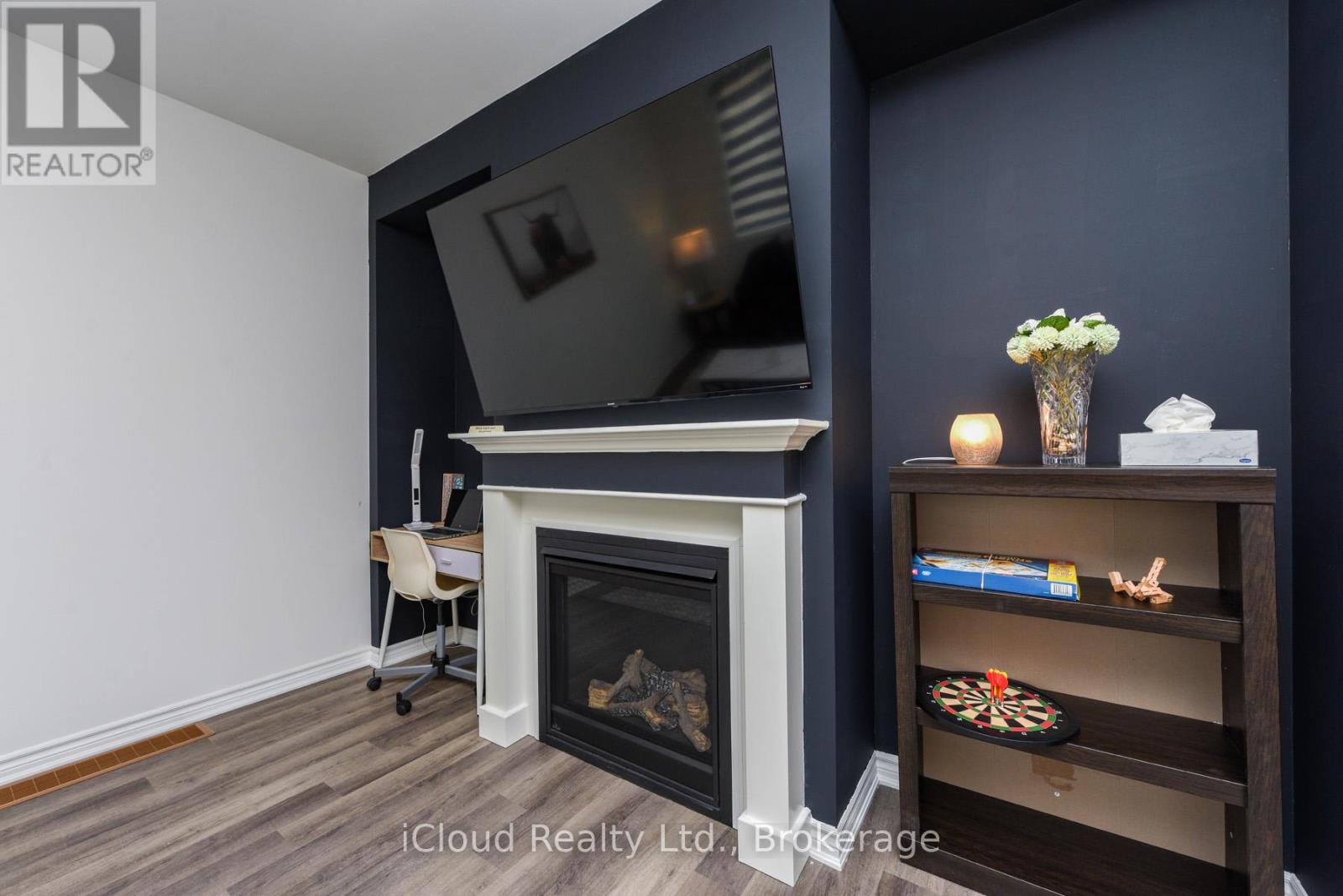 1217 Ferguson Drive, Milton, Ontario  L9T 7V8 - Photo 12 - W12524446