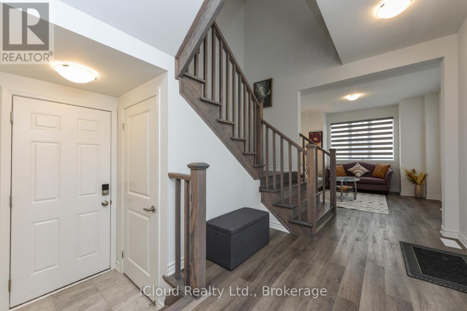 1217 Ferguson Drive, Milton, Ontario  L9T 7V8 - Photo 6 - W12524446