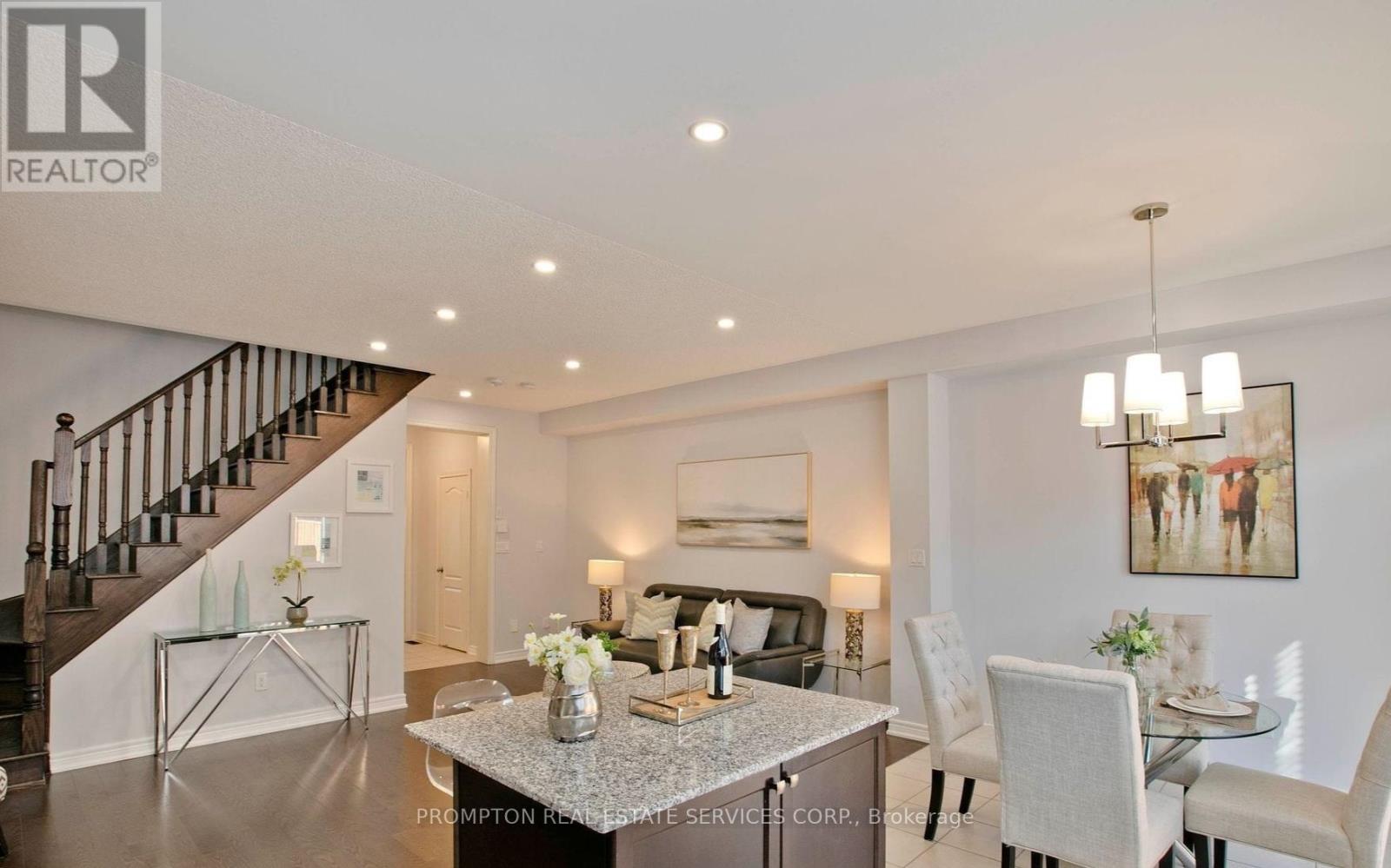 47 Radial Drive, Aurora, Ontario  L4G 0Z8 - Photo 14 - N12529824