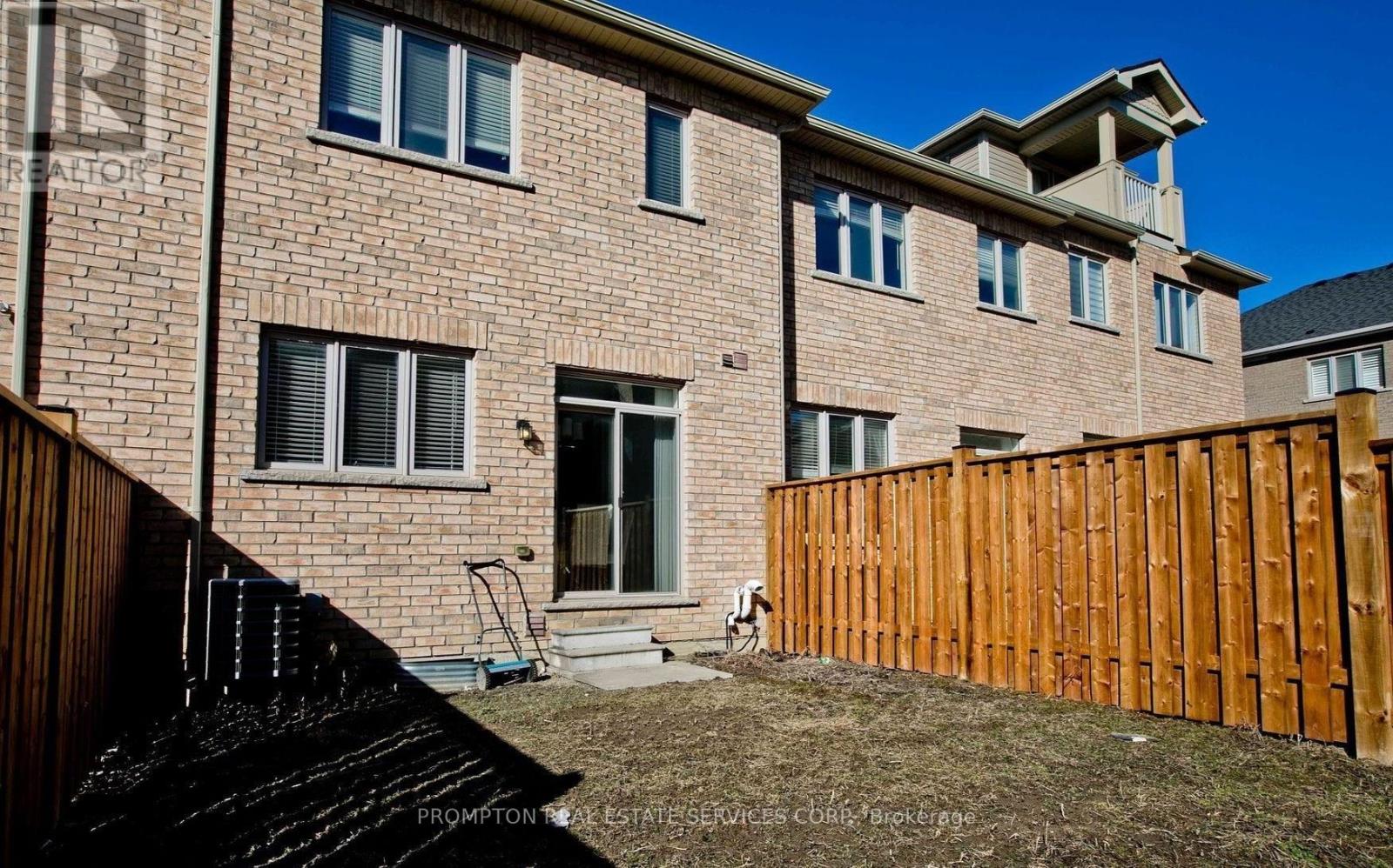 47 Radial Drive, Aurora, Ontario  L4G 0Z8 - Photo 24 - N12529824