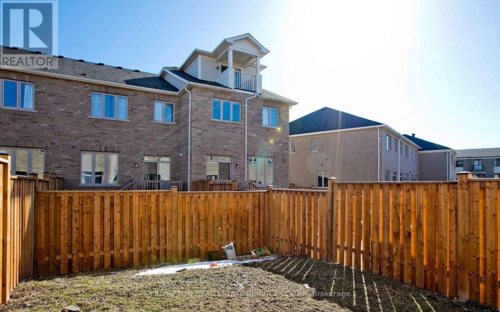 47 Radial Drive, Aurora, Ontario  L4G 0Z8 - Photo 25 - N12529824