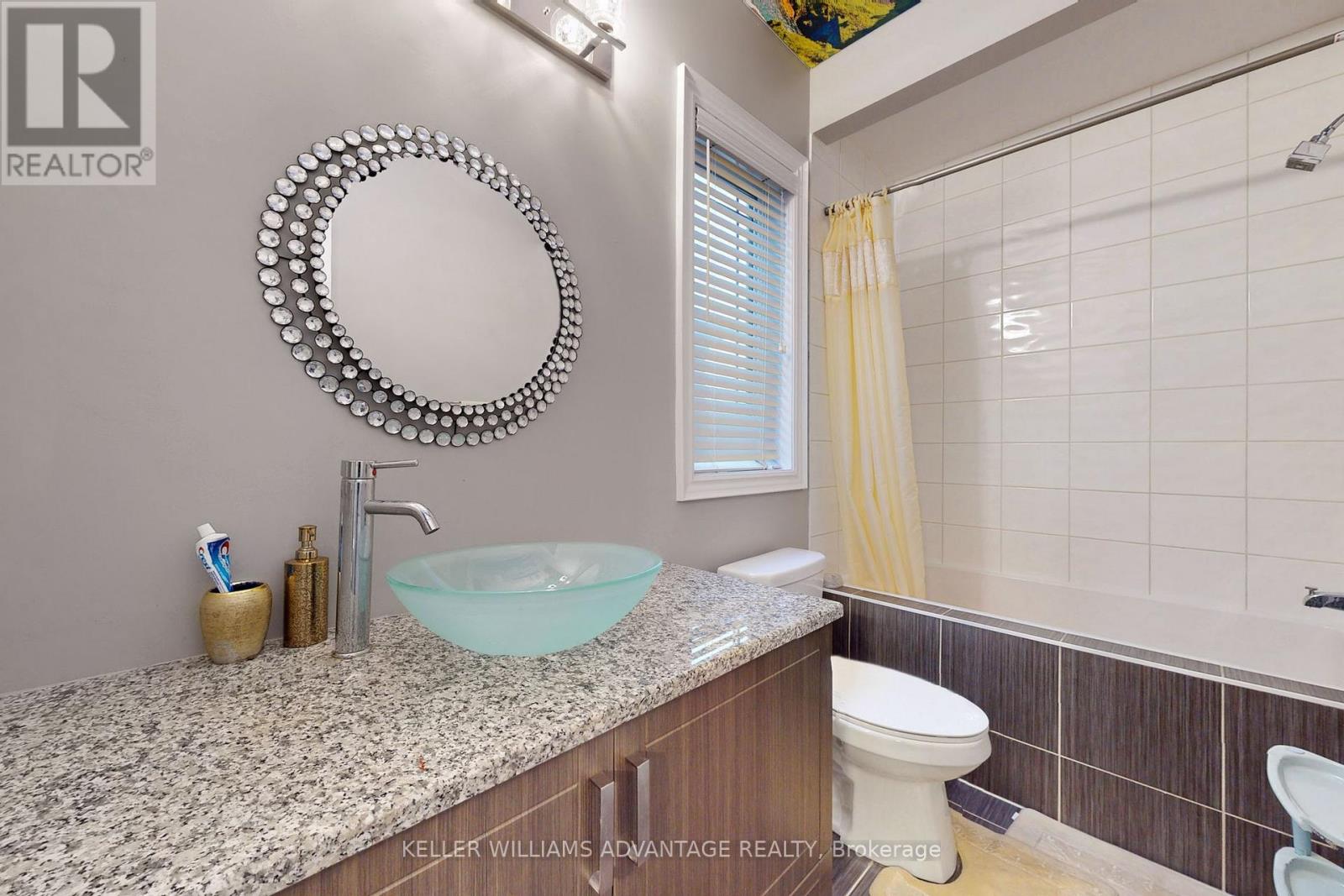 51 Finland Drive, Vaughan, Ontario  L4H 4A3 - Photo 33 - N12529876