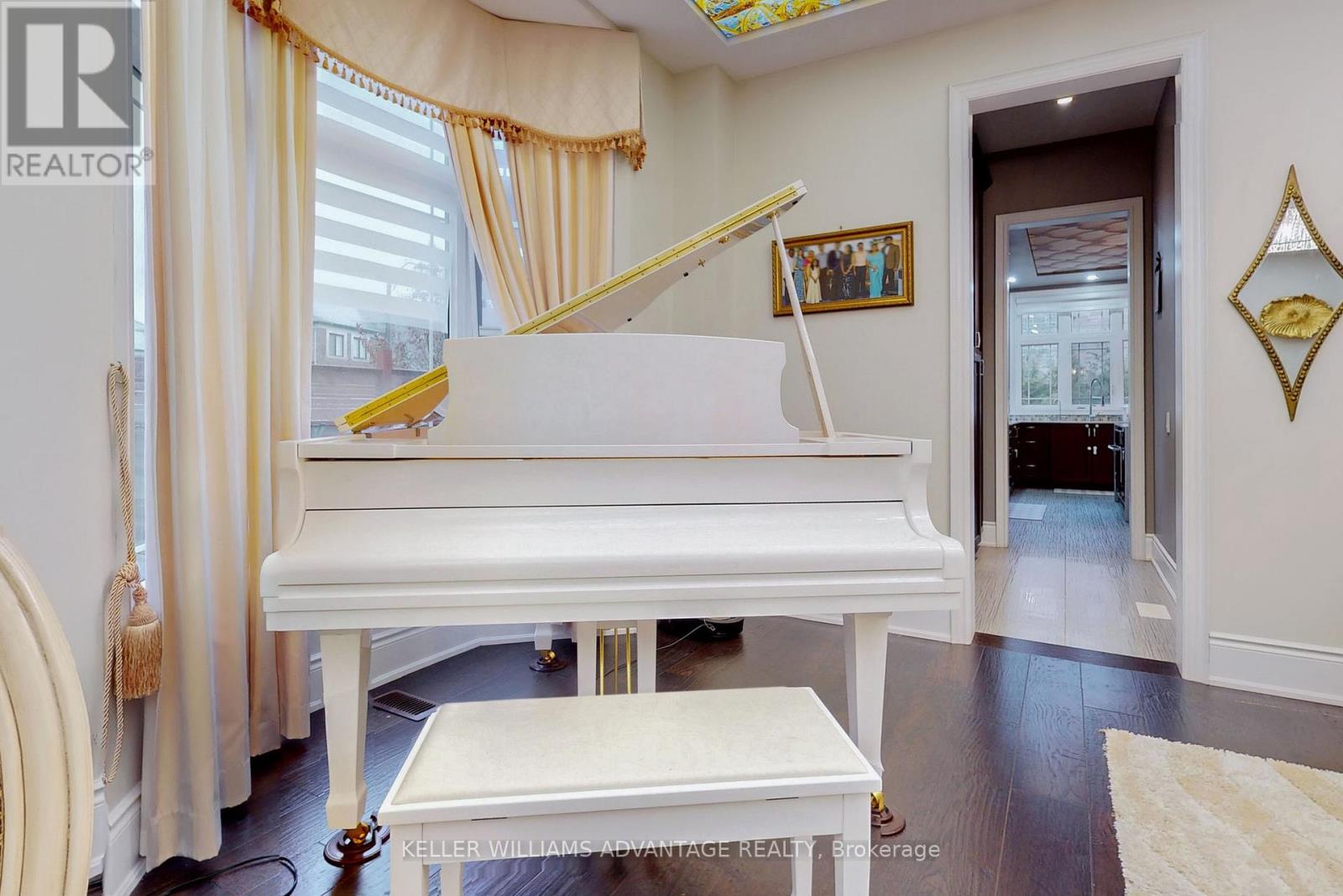 51 Finland Drive, Vaughan, Ontario  L4H 4A3 - Photo 8 - N12529876