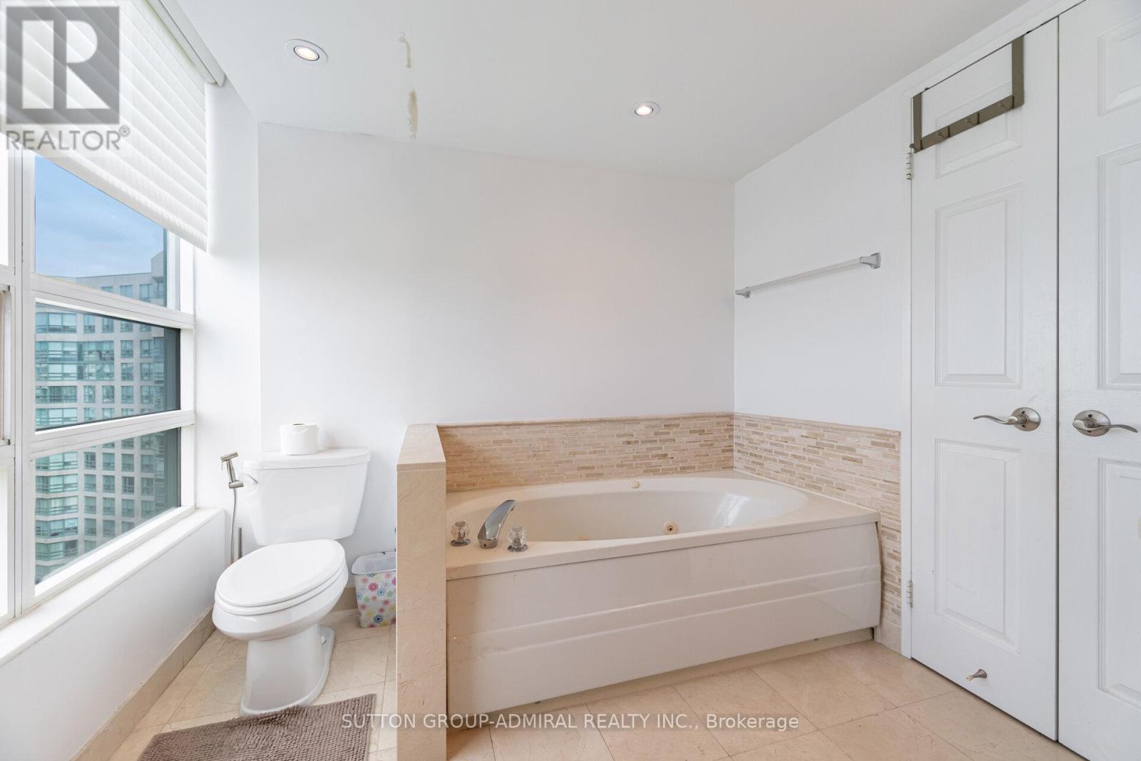 1211 - 7825 Bayview Avenue, Markham, Ontario  L3T 7N2 - Photo 33 - N12529918