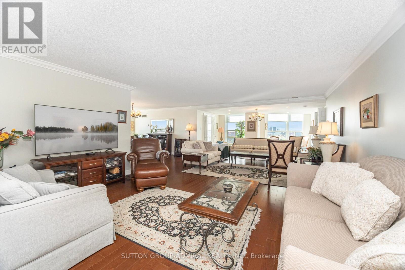 1211 - 7825 Bayview Avenue, Markham, Ontario  L3T 7N2 - Photo 6 - N12529918