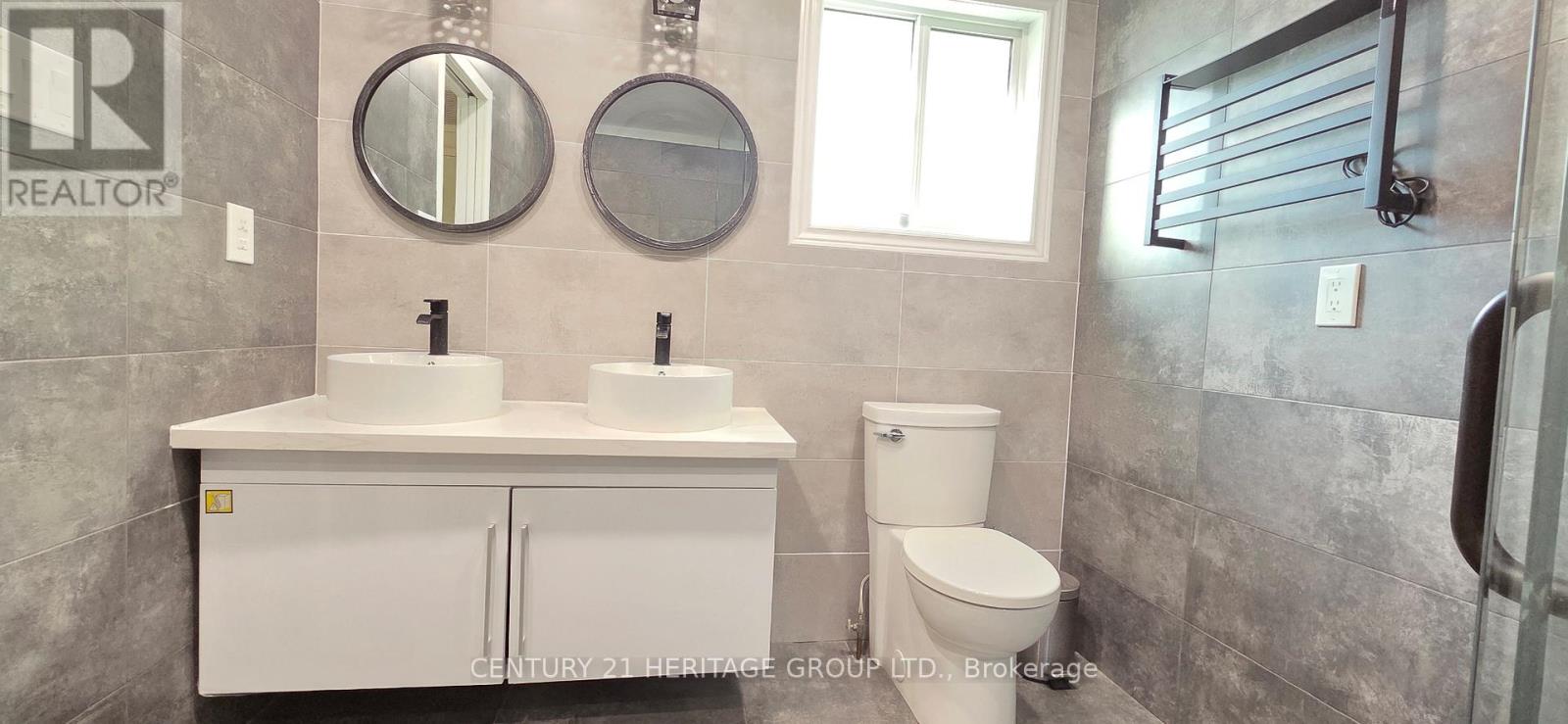 337 Carruthers Avenue, Newmarket, Ontario  L3X 2B7 - Photo 19 - N12529920