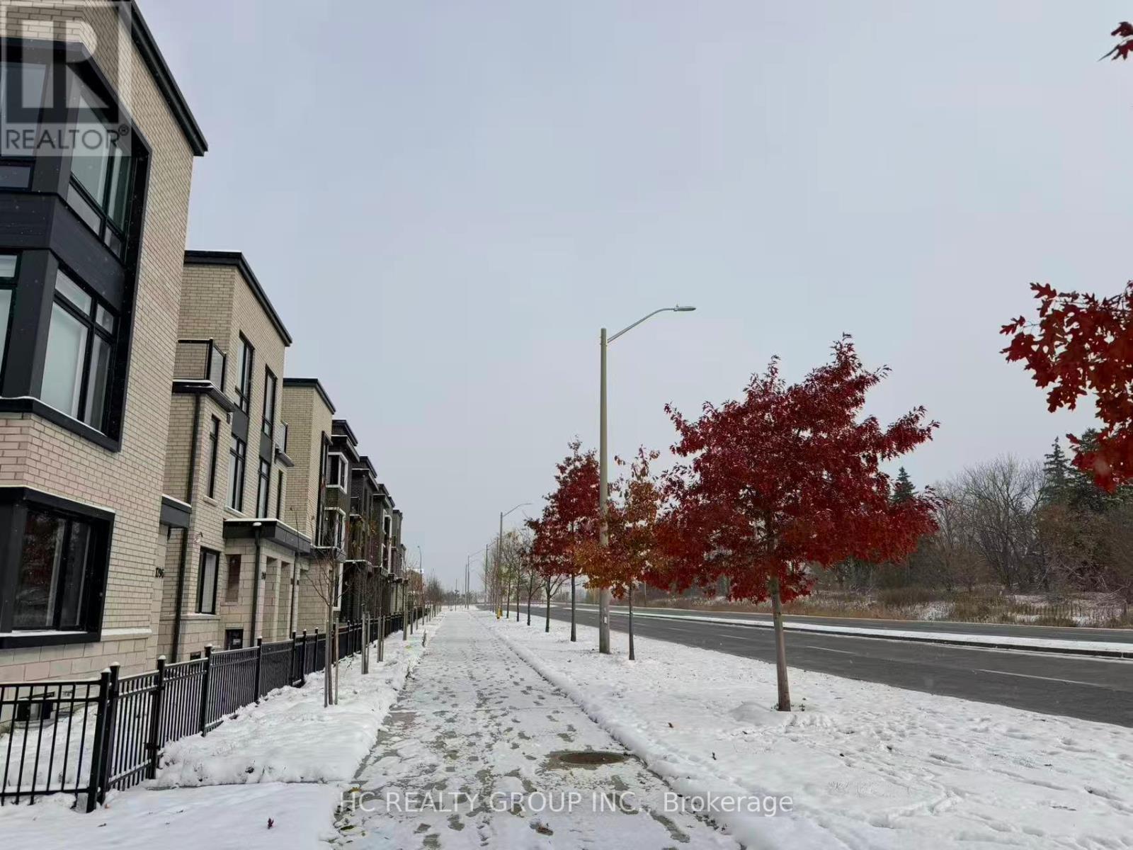 1810 Donald Cousens Parkway, Markham, Ontario  L6B 0V5 - Photo 8 - N12529970