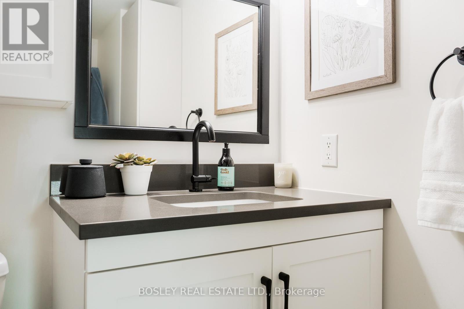 207 - 185 Oneida Crescent, Richmond Hill, Ontario  L4B 0B1 - Photo 37 - N12529994