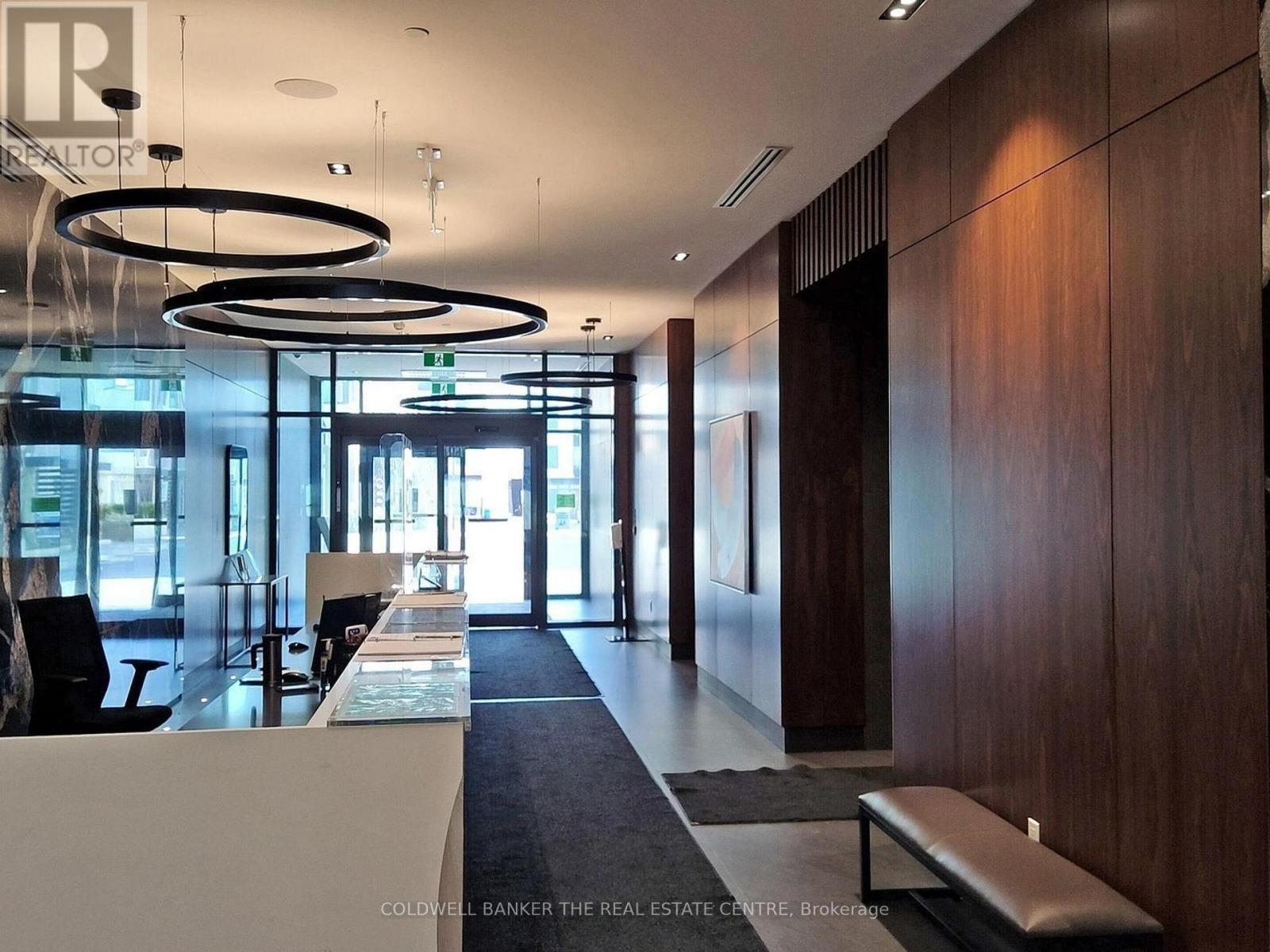 803 - 7895 Jane Street S, Vaughan, Ontario  L4K 0J2 - Photo 2 - N12530048