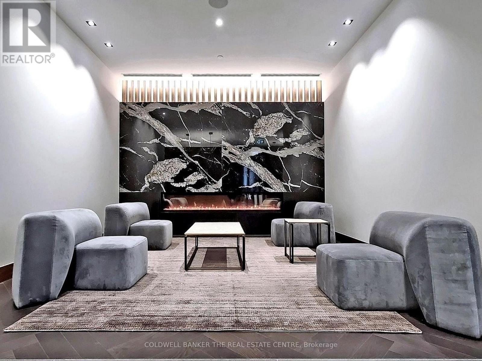 803 - 7895 Jane Street S, Vaughan, Ontario  L4K 0J2 - Photo 4 - N12530048