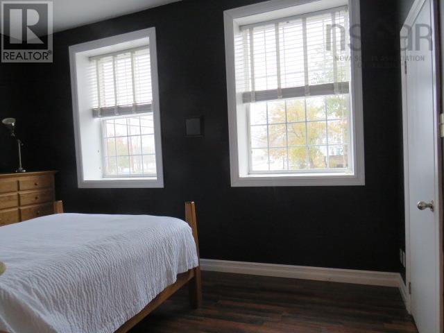 207 215 King Street, Bridgewater, Nova Scotia  B4V 1A6 - Photo 19 - 202527637