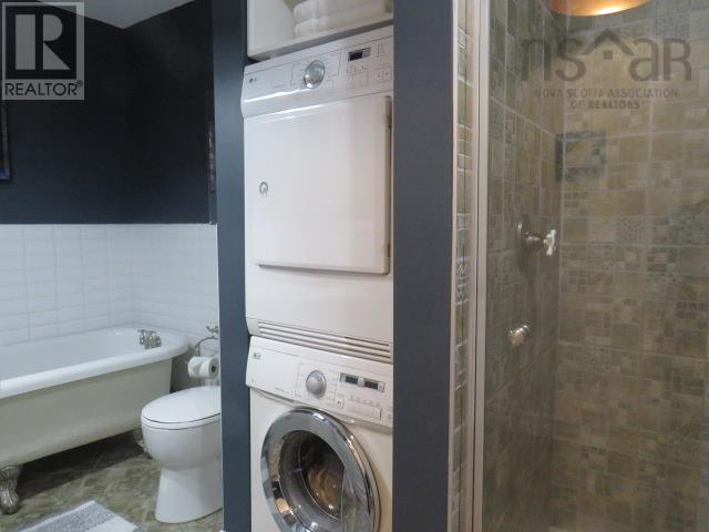 207 215 King Street, Bridgewater, Nova Scotia  B4V 1A6 - Photo 20 - 202527637