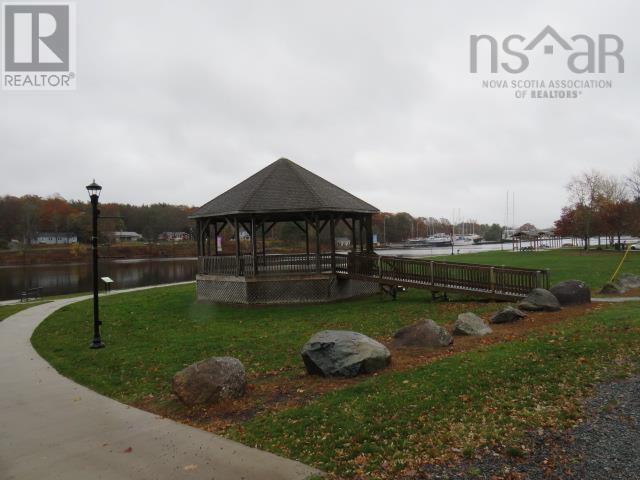 207 215 King Street, Bridgewater, Nova Scotia  B4V 1A6 - Photo 38 - 202527637